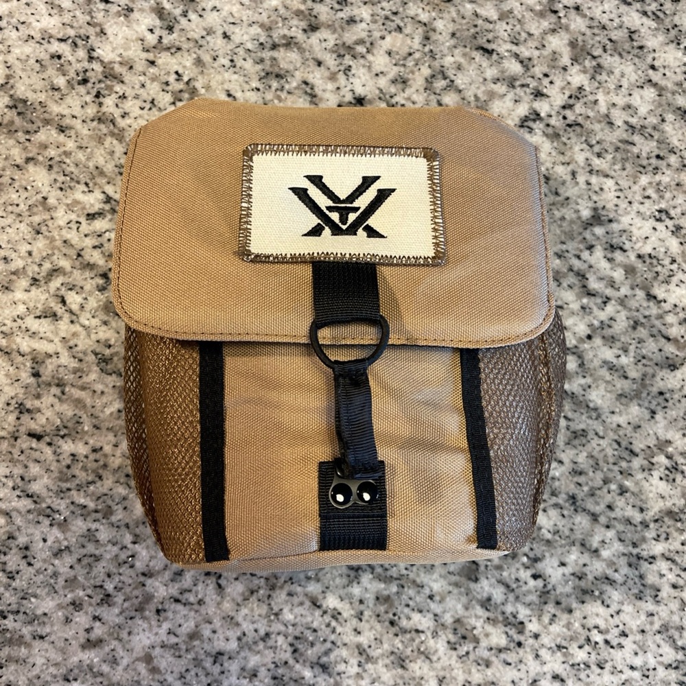 Vortex Glasspak Binocular Tan Case Missing Strap - image 5